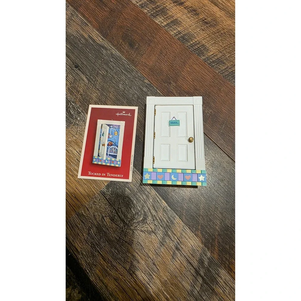 Hallmark Keepsake Ornament 2002 Tucked In Tenderly Nursery Door Tammy Haddix